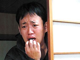 オイル塗れのギャル嫁 桜ちなみ　サンプル画像03